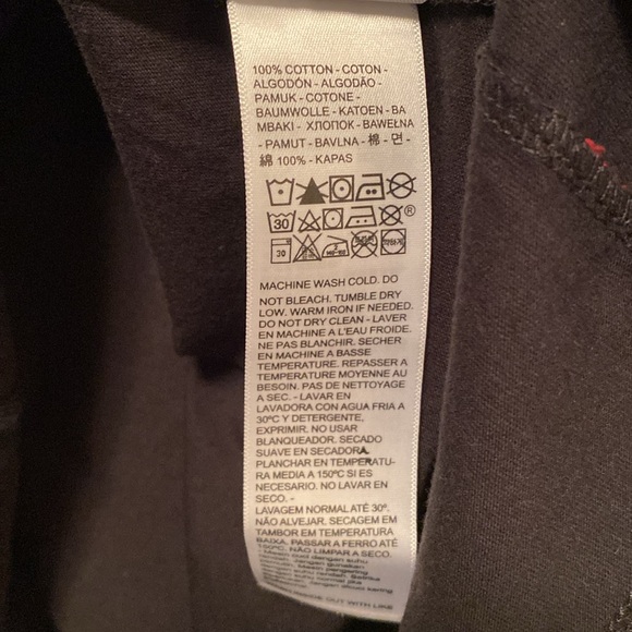 Brand New Levi's Men's Black T-Shirt…size S - Picture 4 of 5